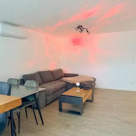 Modernes Haus Direkt Am Rhein 카를스루에