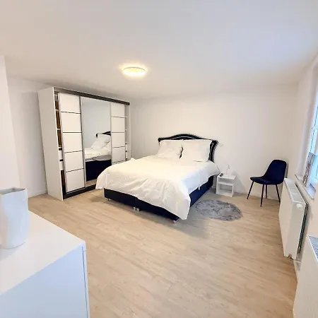 Apartamento Modernes Haus Direkt Am Rhein Karlsruhe