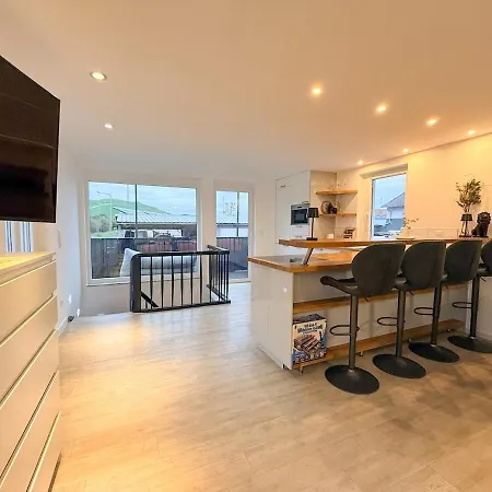 아파트 Modernes Haus Direkt Am Rhein *